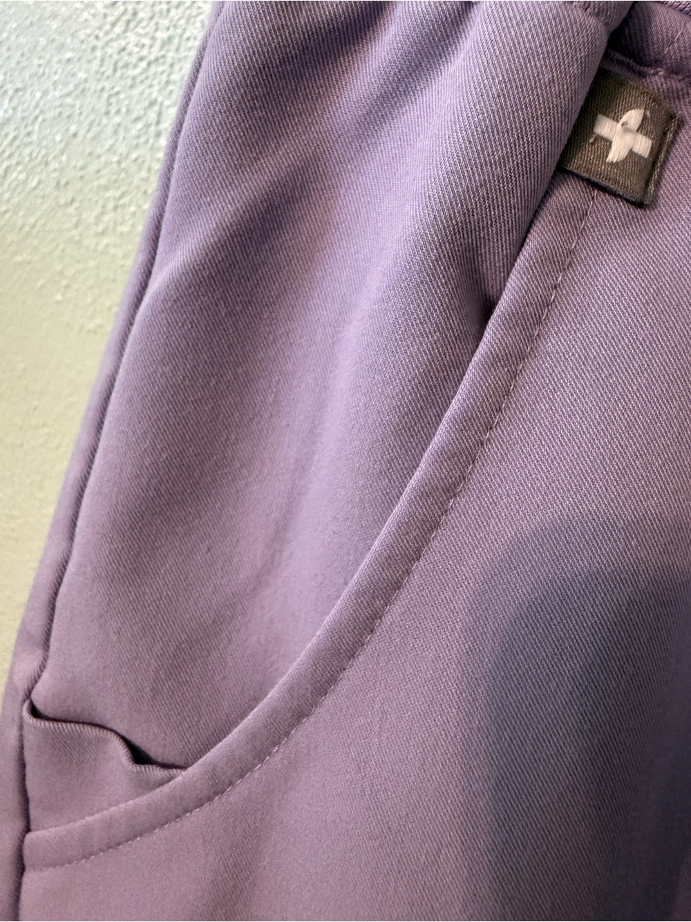 Figs Purple Rafaela Oversized Scrub Top With Joggers Size M Women - Picture 10 of 16